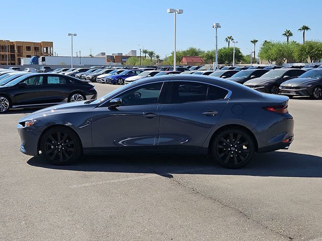 2022 Mazda Mazda3 Carbon Edition