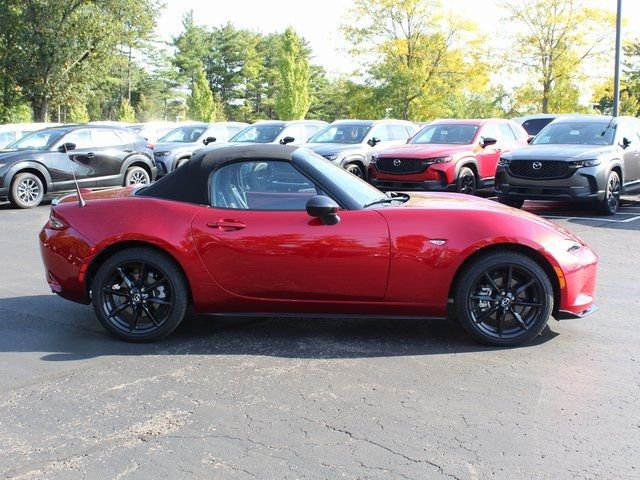 2022 Mazda MX-5 Miata Club