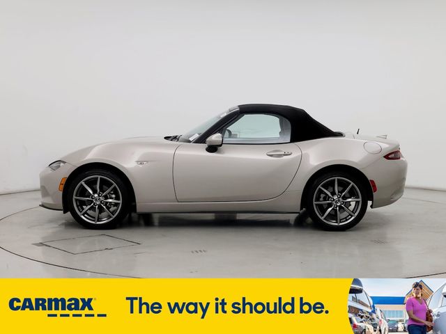 2022 Mazda MX-5 Miata Grand Touring