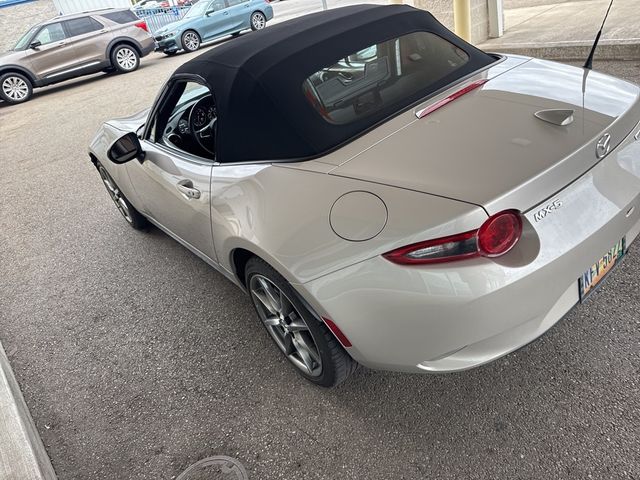 2022 Mazda MX-5 Miata Grand Touring