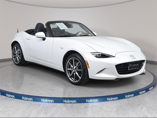 2022 Mazda MX-5 Miata Grand Touring