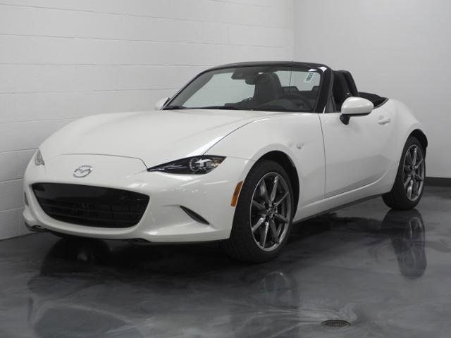 2022 Mazda MX-5 Miata Grand Touring