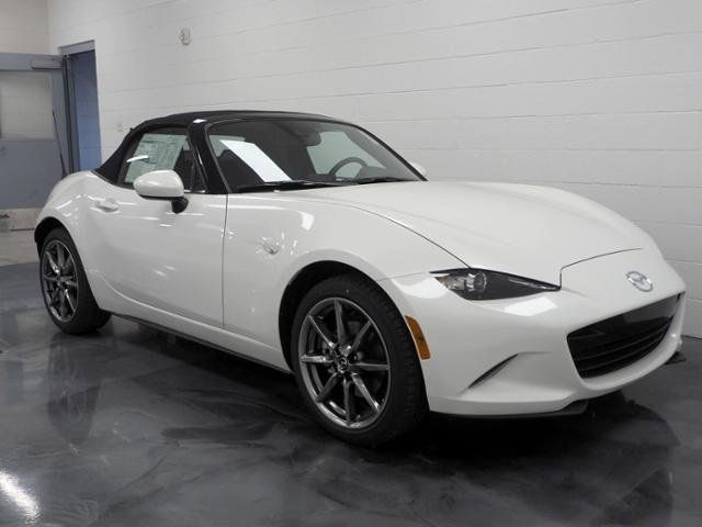 2022 Mazda MX-5 Miata Grand Touring