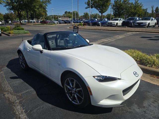 2022 Mazda MX-5 Miata Grand Touring