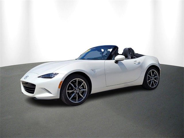 2022 Mazda MX-5 Miata Grand Touring