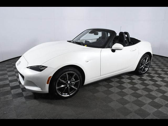 2022 Mazda MX-5 Miata Grand Touring