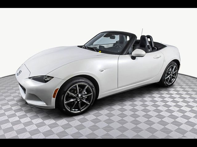 2022 Mazda MX-5 Miata Grand Touring