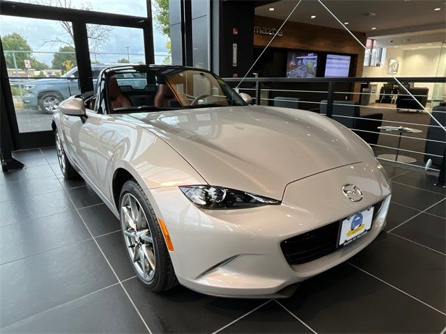 2022 Mazda MX-5 Miata Grand Touring