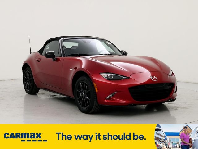 2022 Mazda MX-5 Miata Sport