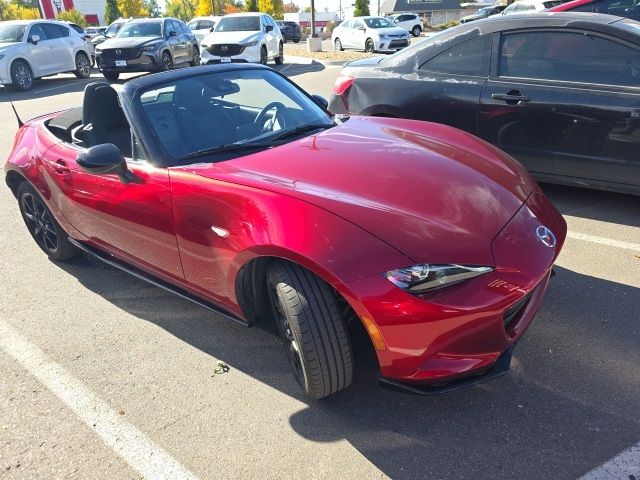 2022 Mazda MX-5 Miata Sport