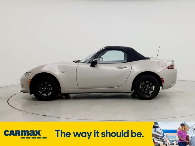 2022 Mazda MX-5 Miata Sport