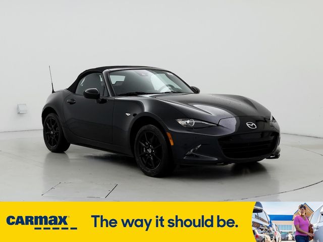 2022 Mazda MX-5 Miata Sport