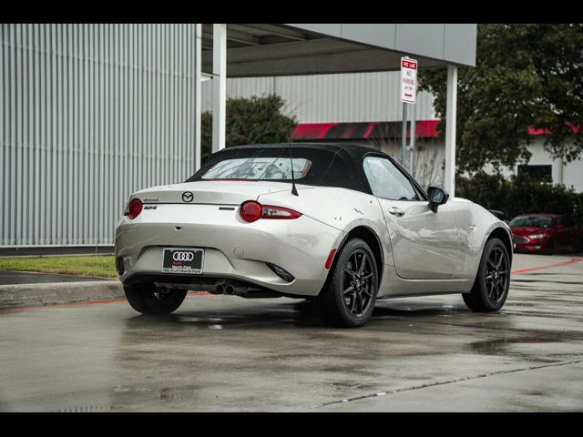 2022 Mazda MX-5 Miata Sport