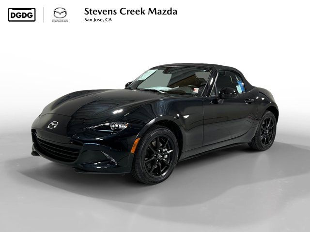 2022 Mazda MX-5 Miata Sport