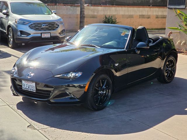 2022 Mazda MX-5 Miata Sport