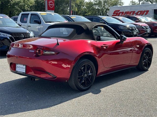 2022 Mazda MX-5 Miata Sport