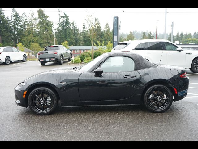 2022 Mazda MX-5 Miata Sport