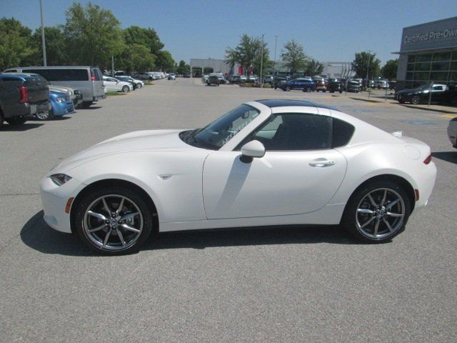 2022 Mazda MX-5 Miata RF Grand Touring