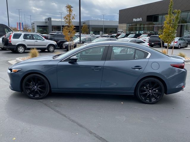 2022 Mazda Mazda3 Carbon Edition