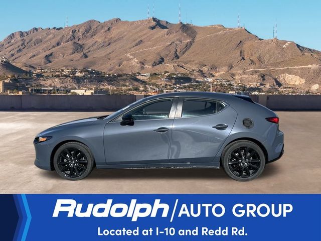 2022 Mazda Mazda3 Carbon Edition