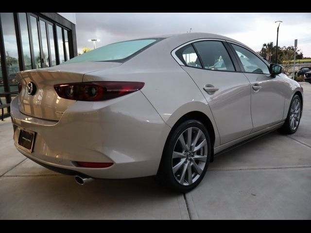 2022 Mazda Mazda3 Select