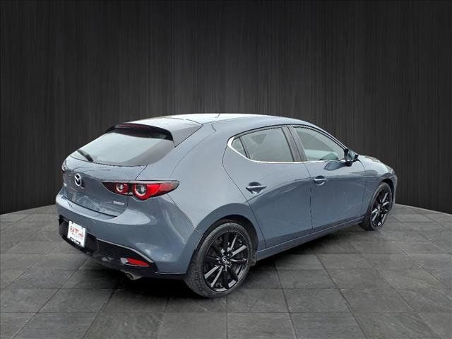 2022 Mazda Mazda3 Carbon Edition