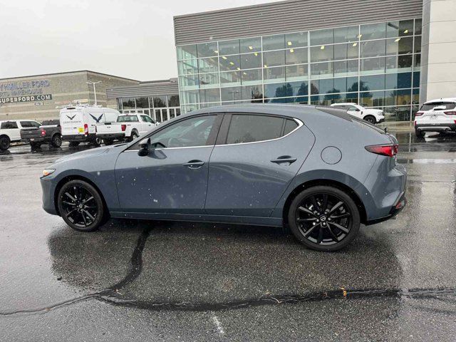 2022 Mazda Mazda3 Carbon Edition