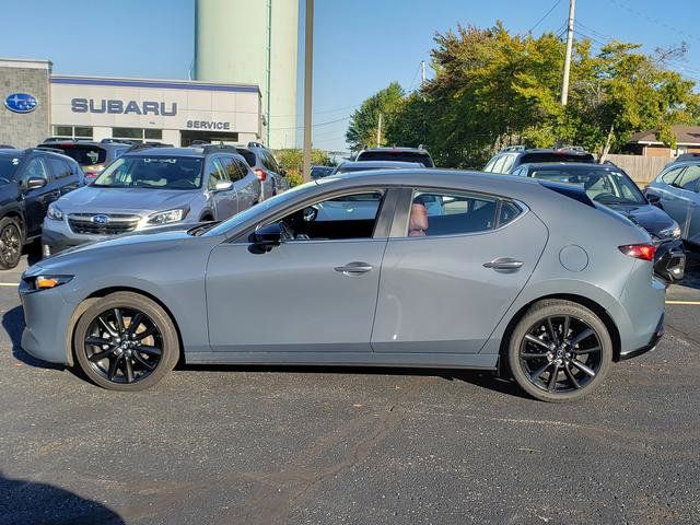 2022 Mazda Mazda3 Carbon Edition