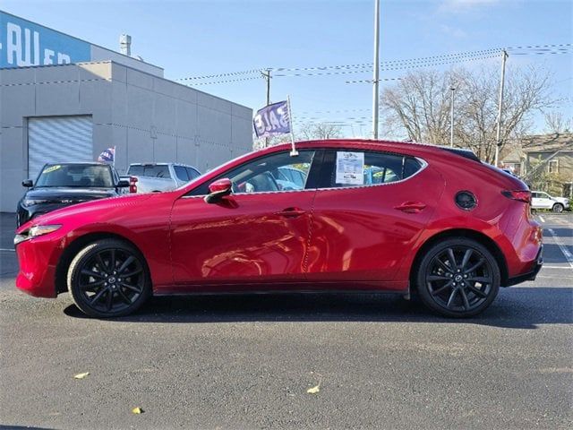 2022 Mazda Mazda3 Premium