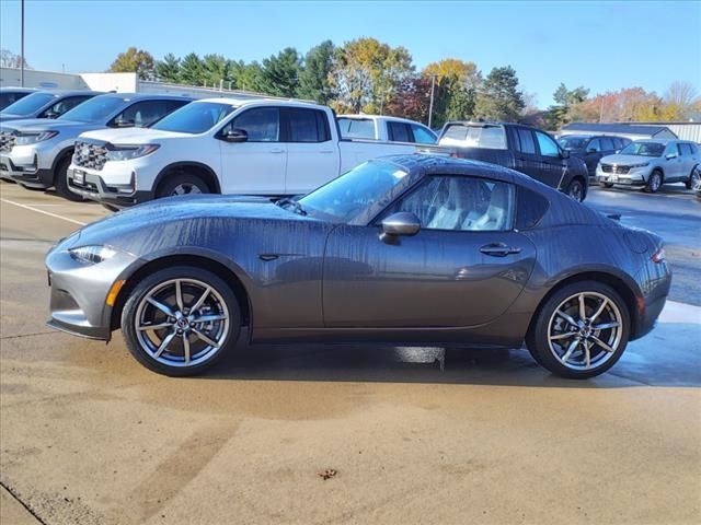 2022 Mazda MX-5 Miata RF Grand Touring