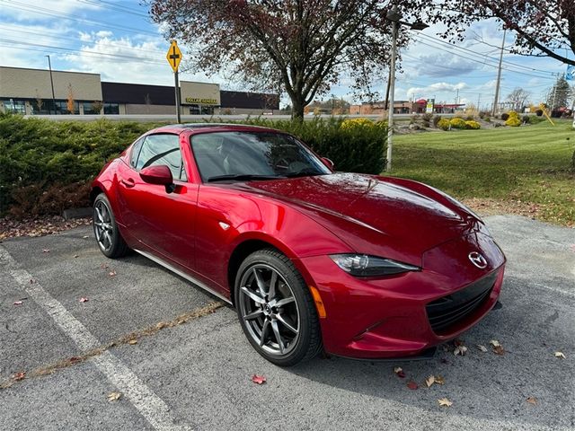 2022 Mazda MX-5 Miata RF Grand Touring