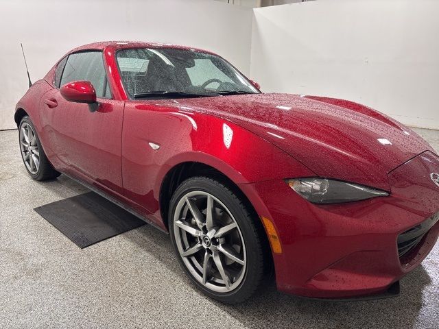 2022 Mazda MX-5 Miata RF Grand Touring