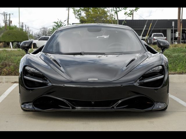 2022 McLaren 720S Performance