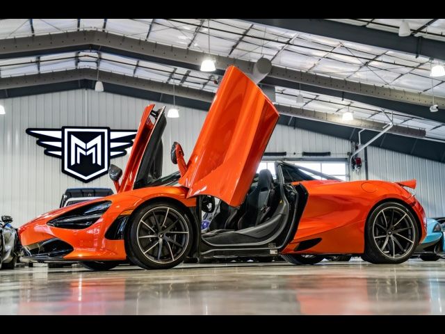 2022 McLaren 720S Performance