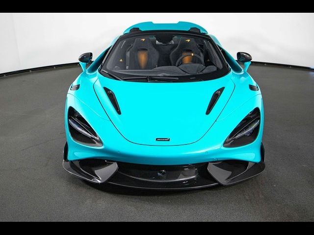 2022 McLaren 765LT Base