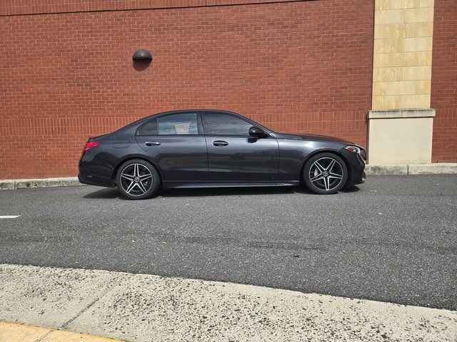 2022 Mercedes-Benz C-Class 300