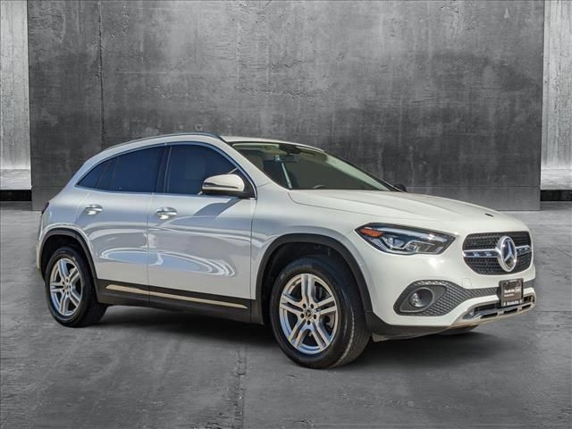 2022 Mercedes-Benz GLA 250