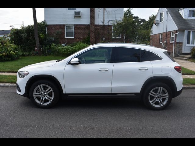 2022 Mercedes-Benz GLA 250