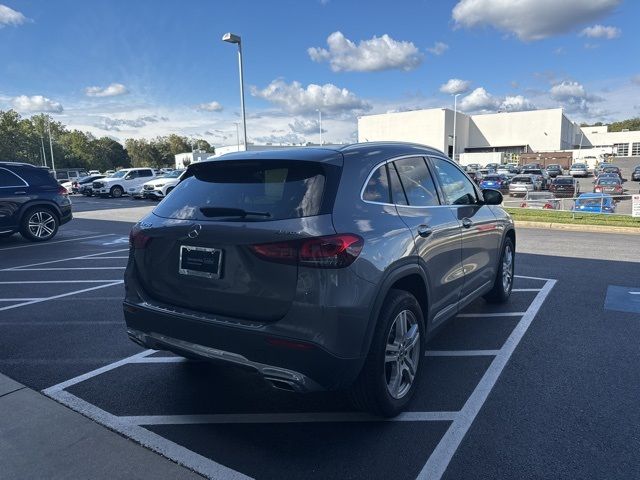 2022 Mercedes-Benz GLA 250