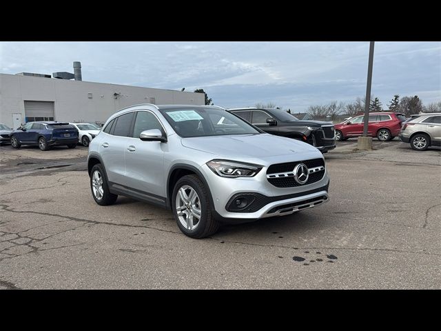 2022 Mercedes-Benz GLA 250