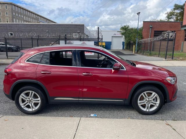 2022 Mercedes-Benz GLA 250