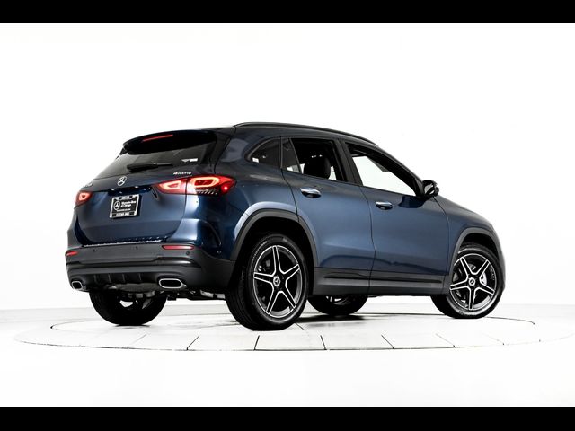 2022 Mercedes-Benz GLA 250