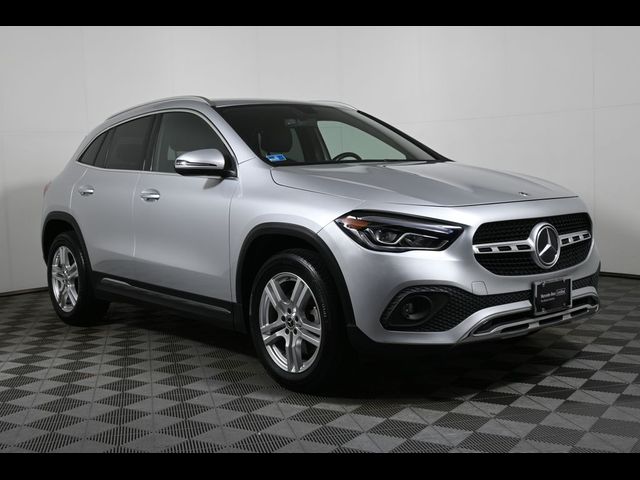 2022 Mercedes-Benz GLA 250