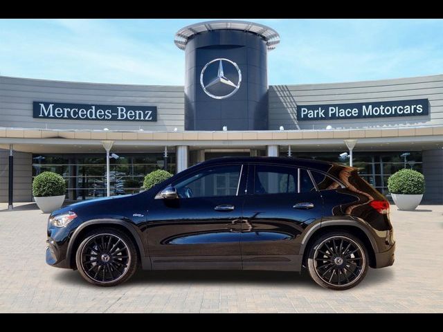 2022 Mercedes-Benz GLA AMG 35