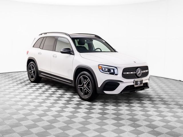 2022 Mercedes-Benz GLB 250