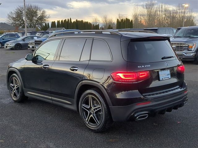 2022 Mercedes-Benz GLB 250