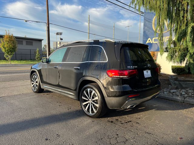 2022 Mercedes-Benz GLB 250