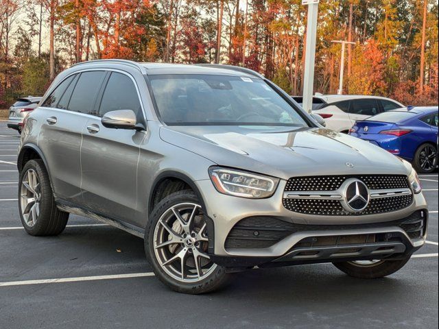 2022 Mercedes-Benz GLC 300