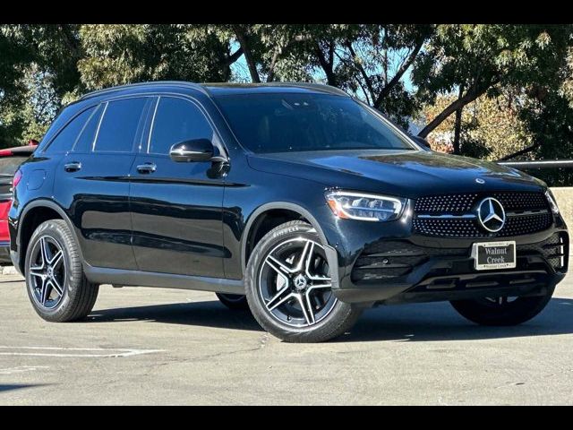 2022 Mercedes-Benz GLC 300