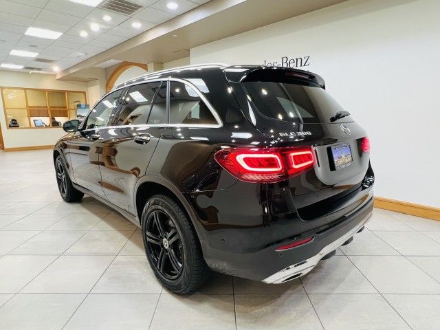 2022 Mercedes-Benz GLC 300